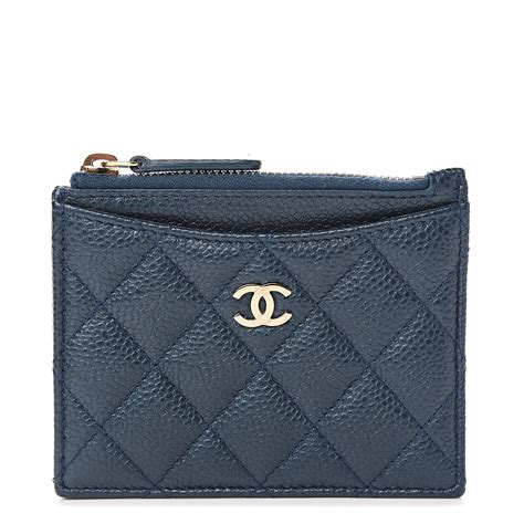 chanel card holder zipped.